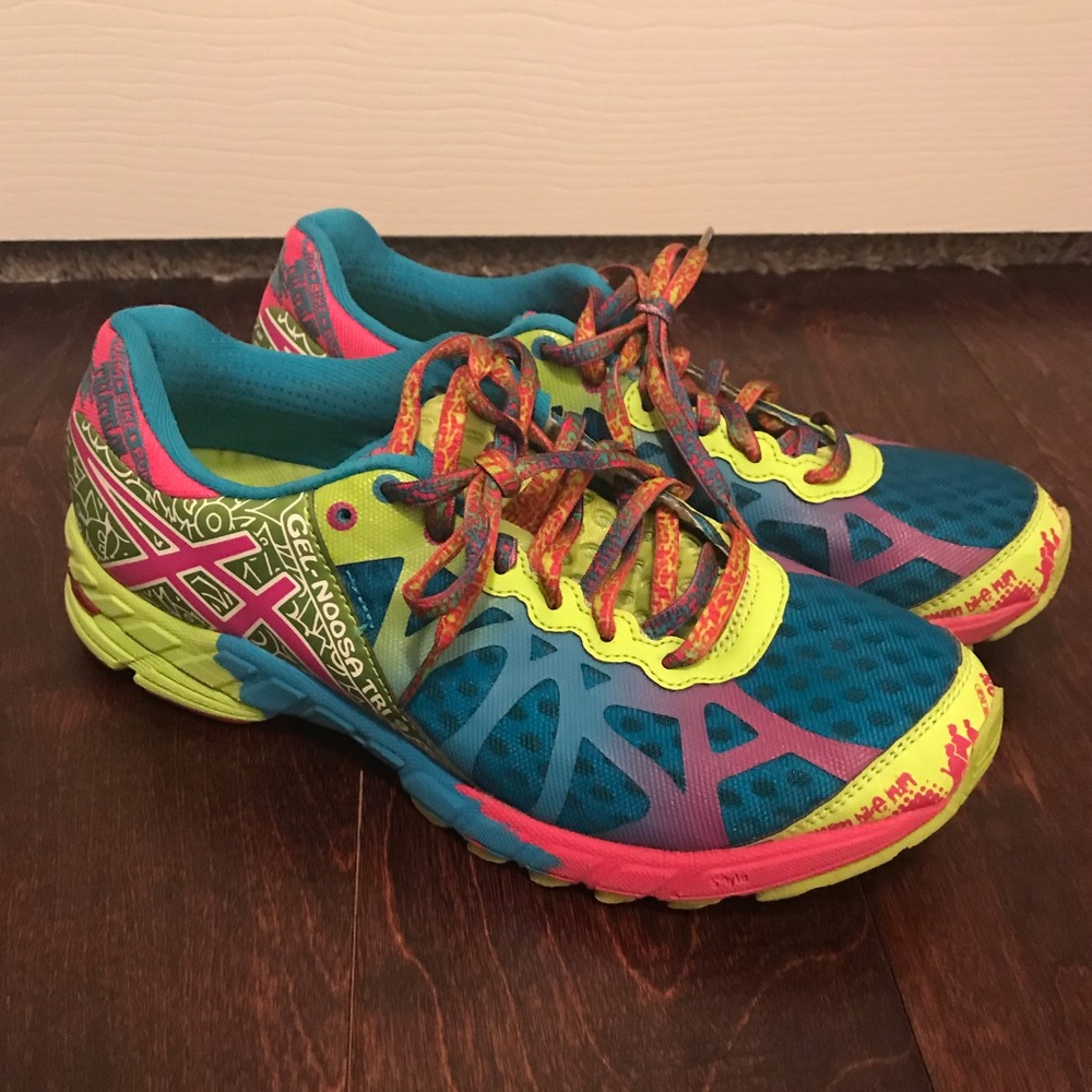 ASICS Gel-Noosa Tri 9 Running Shoes